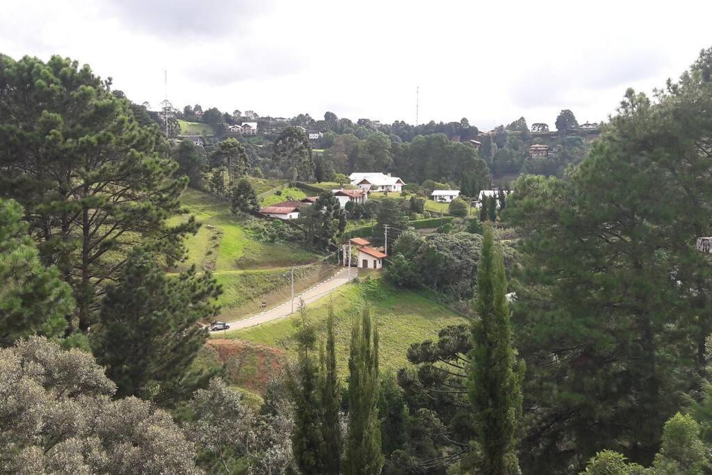 Casa E Vista Privilegiadas No Alto Do Capivari Campos do Jordao Exterior photo